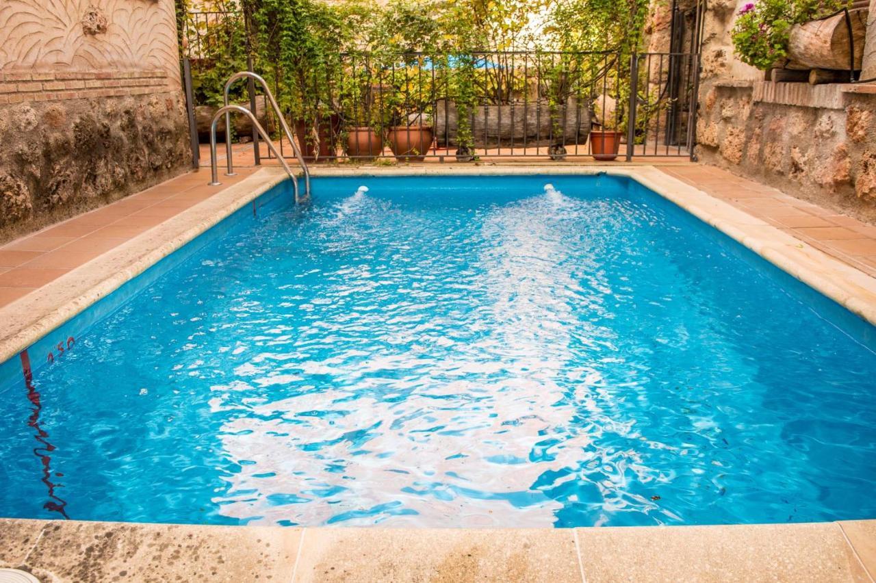 Apartamentos Capricho Del Valle อาร์โรโยฟรีโอ ภายนอก รูปภาพ